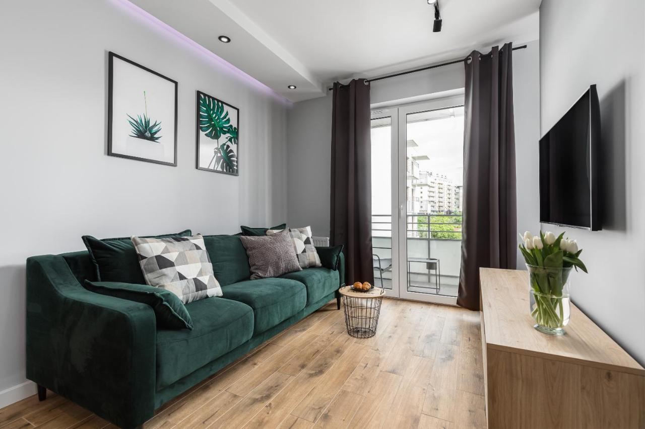 Premium Apartments New Town Private Parking Included 슈체친 외부 사진